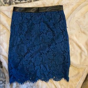 Cyndi Lace Pencil Skirt